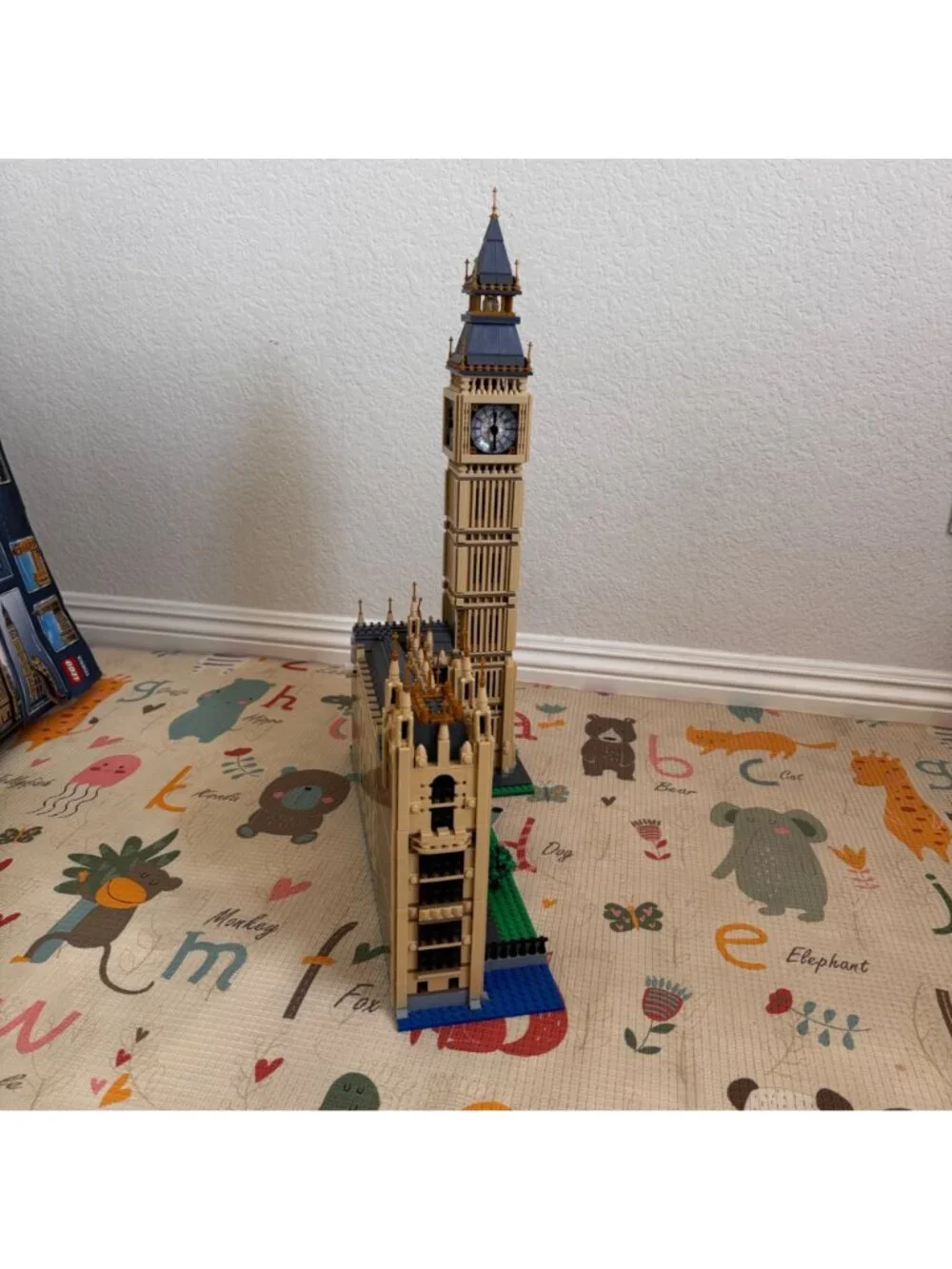 LEGO Creator Expert Big Ben Set 10253 99% Complete With Box & Instructions